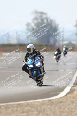 media/Sep-20-2025-TrackDaz (Sat) [[27f0cde673]]/B Group/220pm (Turn 9)/